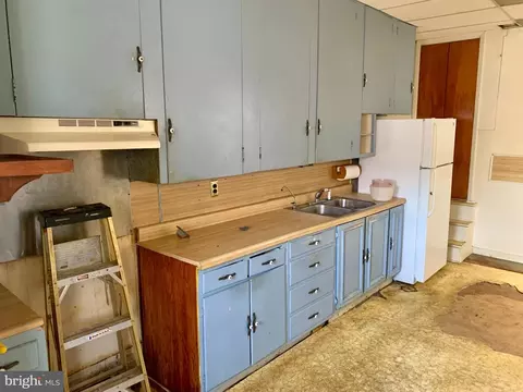 416 Spring St, Reading, PA 19601 photo 7