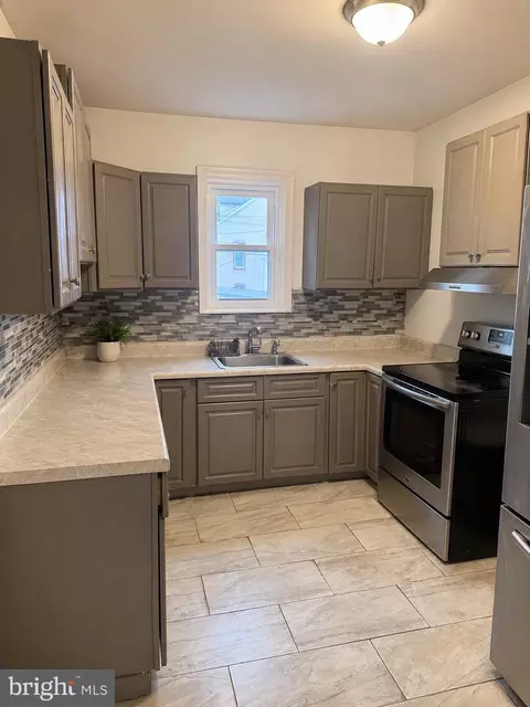 Kitchen - 816 Schuylkill Ave, Reading, PA 19601 photo 1 of 3