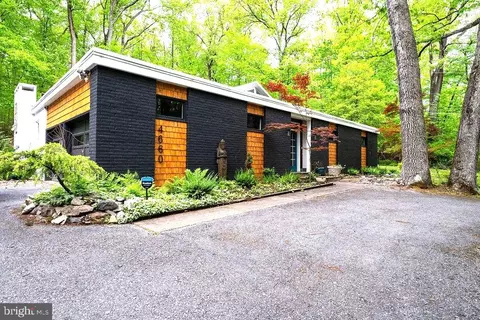 4660 Oley Turnpike Rd, Reading, PA 19606