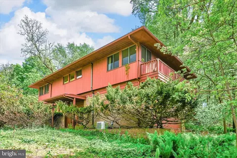 Exterior - 40 Devon Dr, Reading, PA 19606 photo 14 of 14