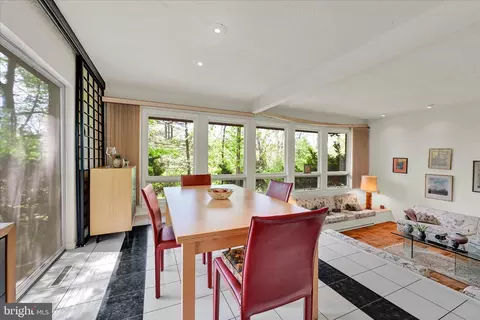 Dining - 40 Devon Dr, Reading, PA 19606 photo 2 of 3