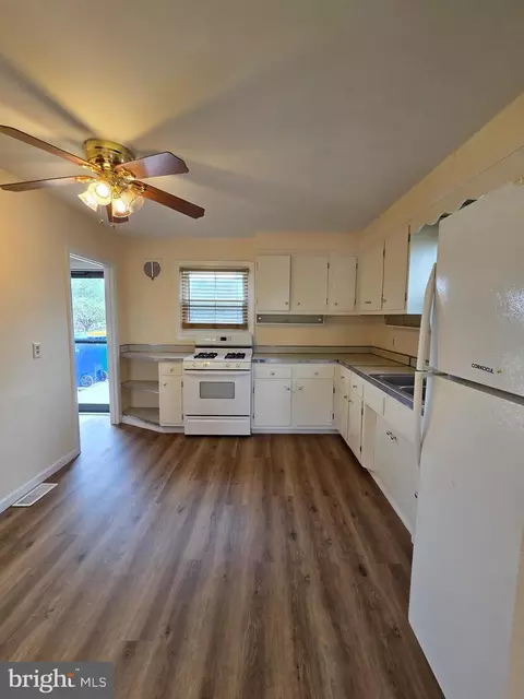 Kitchen - 2804 Garfield Ave, Reading, PA 19609 photo 2 of 2