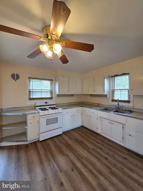 Kitchen - 2804 Garfield Ave, Reading, PA 19609 photo 1 of 2