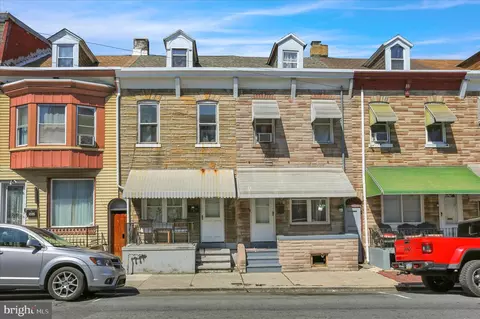 504 N 11th St, Reading, PA 19604 photo 2
