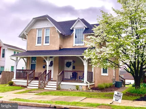 135137 S Spruce St, Birdsboro, PA 19508