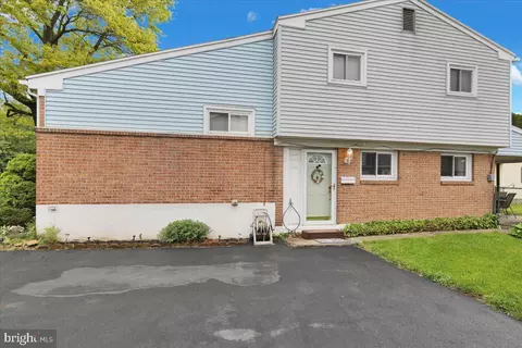 202 Columbia Ave, Reading, PA 19605