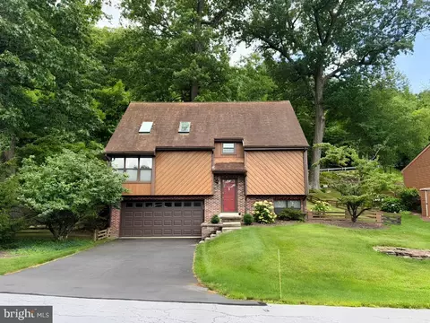216 Wexham Dr, Reading, PA 19607
