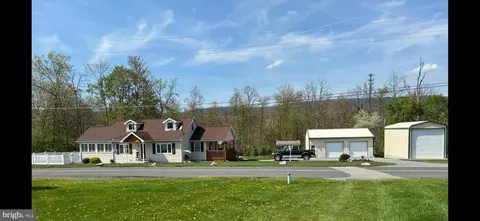 27 Talbert Rd, Bethel, PA 19507