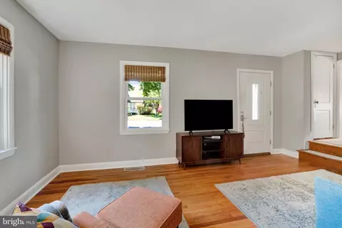 404 Harvard Blvd, Reading, PA 19609 photo 7