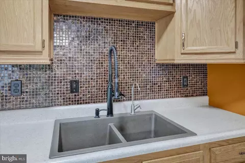 Kitchen - 2126 Mayo Dr, Reading, PA 19601 photo 2 of 3