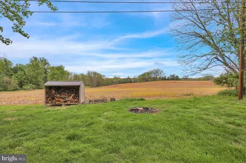 Exterior - 2126 Mayo Dr, Reading, PA 19601 photo 6 of 6