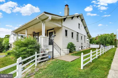 1911 Elizabeth Ave, Reading, PA 19605