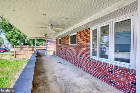 Exterior - 341 Hazel St, Reading, PA 19611 photo 5 of 6