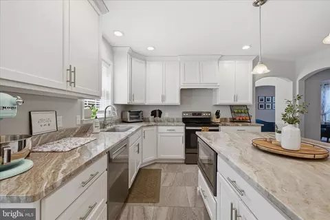 Kitchen - 13 Stella Dr, Reading, PA 19608 photo 4 of 5