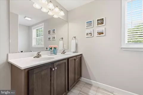 Bath - 13 Stella Dr, Reading, PA 19608 photo 2 of 2