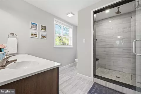 Bath - 13 Stella Dr, Reading, PA 19608 photo 1 of 2