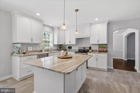 Kitchen - 13 Stella Dr, Reading, PA 19608 photo 3 of 5