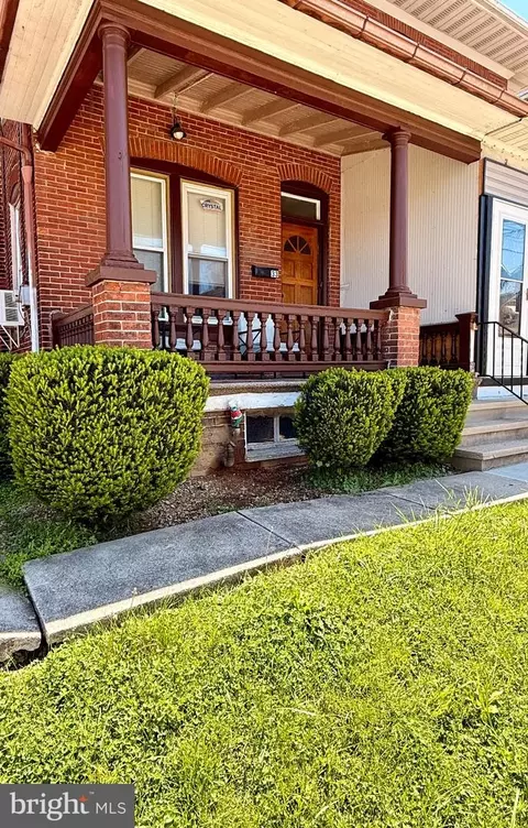 33 S Sterley St, Reading, PA 19607