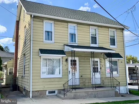 32 Lash St, Shillington, PA 19607