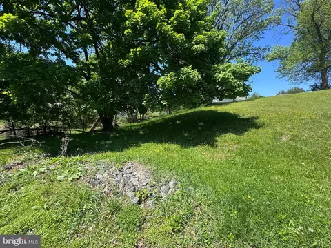 0 Cedar Top Rd, Reading, PA 19607