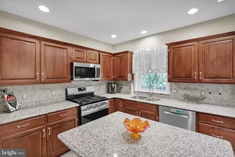 Kitchen - 16 Virginia Ave, Sinking Spring, PA 19608 photo 2 of 3