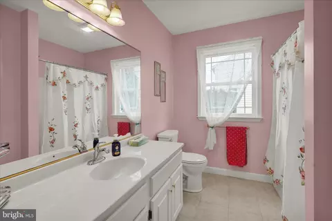 Bath - 16 Virginia Ave, Sinking Spring, PA 19608 photo 1 of 2