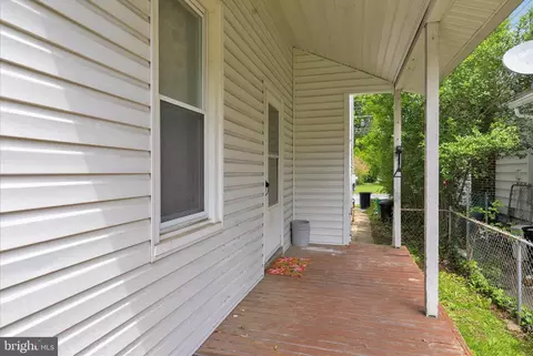 Exterior - 34 Philadelphia Ave, Reading, PA 19607 photo 6 of 8