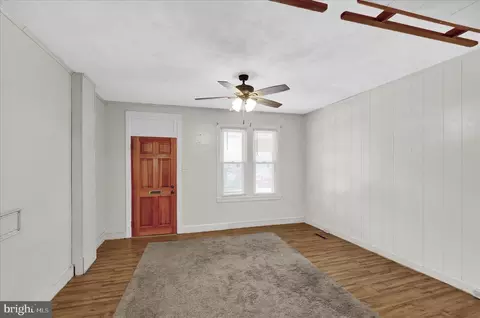 Living - 34 Philadelphia Ave, Reading, PA 19607 photo 1 of 1