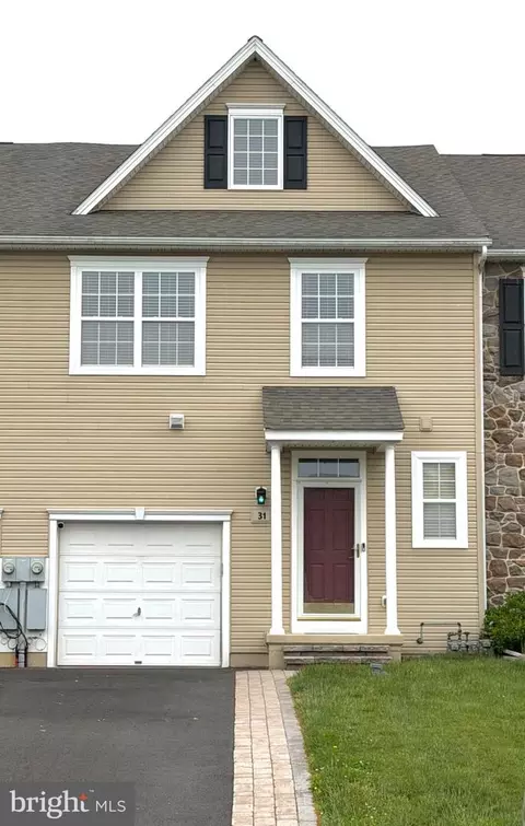 31 Bishop Pine Rd, Barto, PA 19504