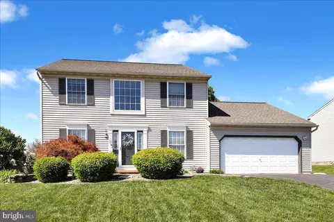 174 Austrian Dr, Blandon, PA 19510