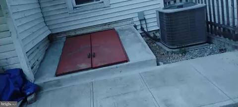 Exterior - 24 S Hull St, Reading, PA 19608 photo 2 of 3