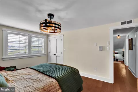 Bedroom - 45 Mast Rd, Oley, PA 19547 photo 5 of 7