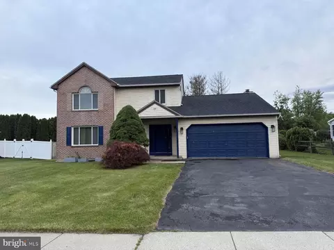 103 Tamarack Blvd, Blandon, PA 19510