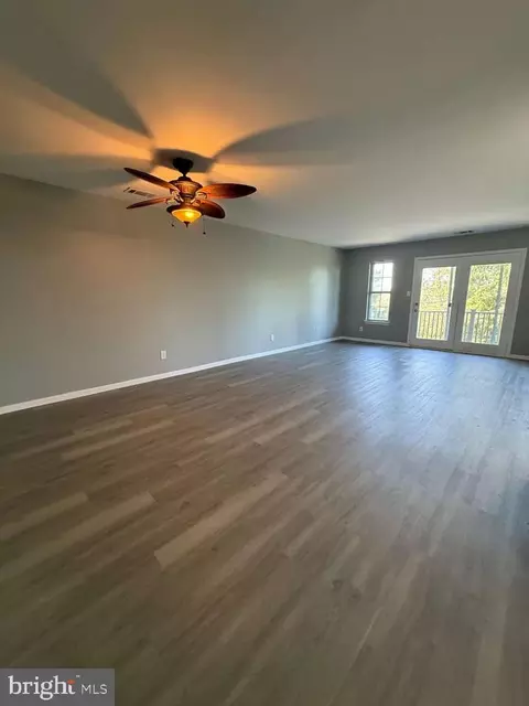 Living - 243 N 14th St # A, Reading, PA 19604 photo 2 of 3