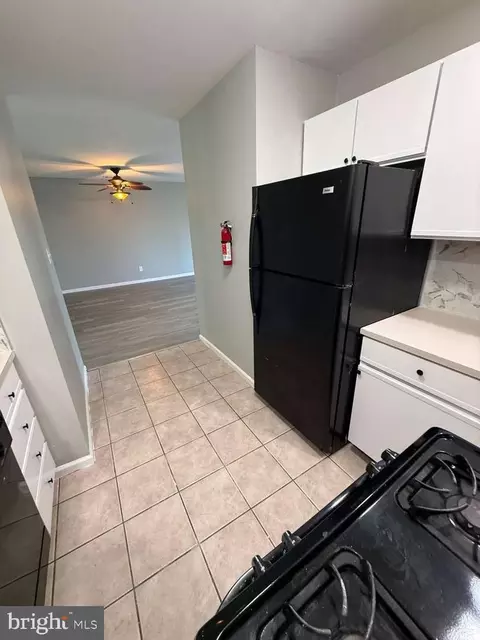 Kitchen - 243 N 14th St # A, Reading, PA 19604 photo 1 of 2