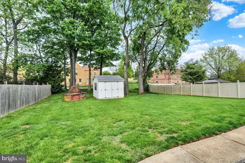 Exterior - 1224 Commonwealth Blvd, Reading, PA 19607 photo 5 of 5