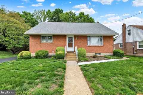 1224 Commonwealth Blvd, Reading, PA 19607