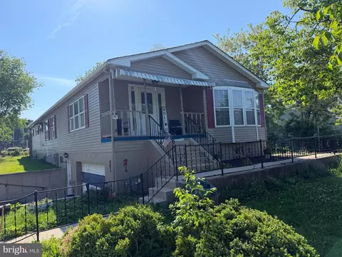 411 Belt Line Ave, Reading, PA 19605