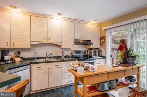 Kitchen - 82 Medinah Dr, Reading, PA 19607 photo 1 of 2