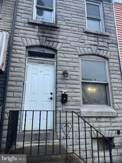 1220 Muhlenberg St, Reading, PA 19602