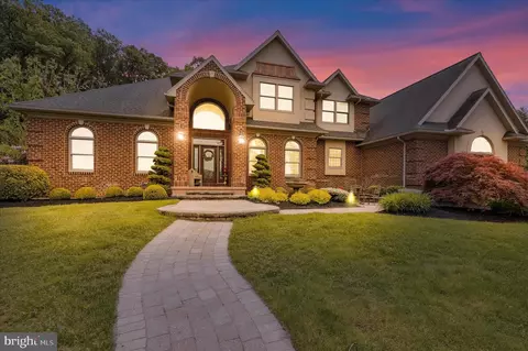 212 Hillview Cir, Leesport, PA 19533