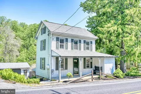 363 N Galen Hall Rd, Wernersville, PA 19565
