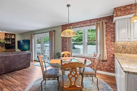 Dining - 805 Bare Path Rd, Reading, PA 19608 photo 1 of 2