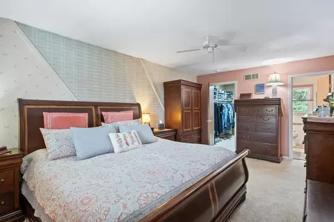 Bedroom - 805 Bare Path Rd, Reading, PA 19608 photo 2 of 6