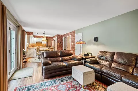 Living - 805 Bare Path Rd, Reading, PA 19608 photo 1 of 5
