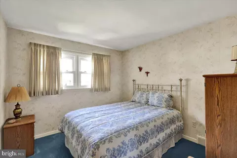 Bedroom - 74 Oberlin Ave, Reading, PA 19608 photo 4 of 5