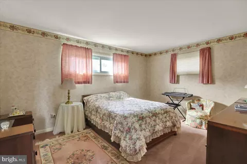 Bedroom - 74 Oberlin Ave, Reading, PA 19608 photo 1 of 5