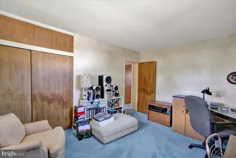 Bedroom - 74 Oberlin Ave, Reading, PA 19608 photo 3 of 5