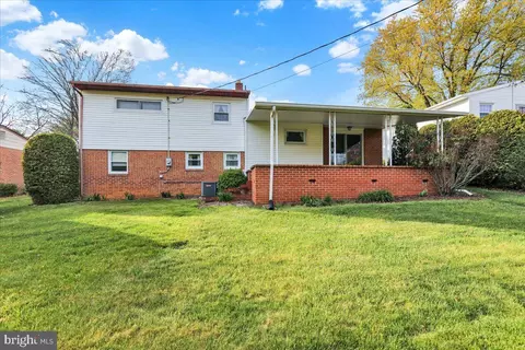 Exterior - 74 Oberlin Ave, Reading, PA 19608 photo 7 of 9