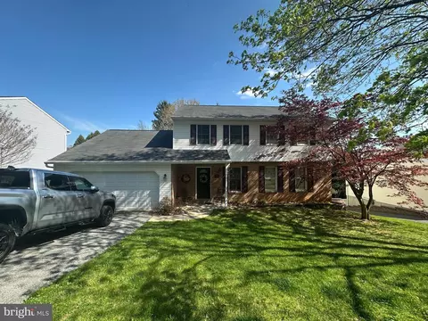 211 W Neversink Rd, Reading, PA 19606